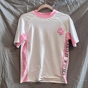 Women Great Wolf Lodge short sleeve swim top. Rash Guard (A-52)